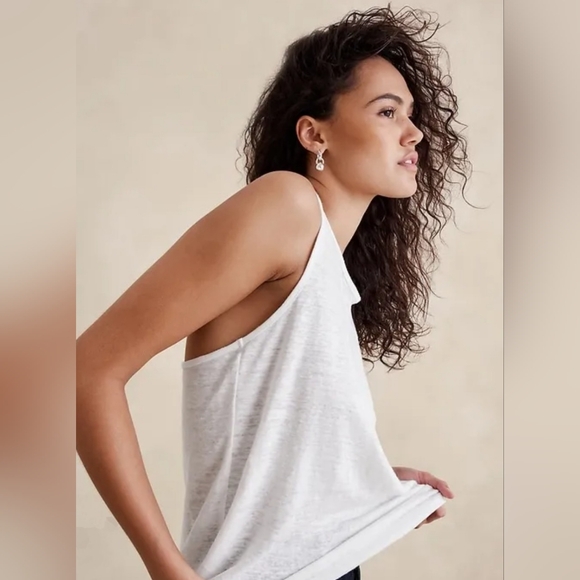 Banana Republic Twistback Tank - Picture 2 of 6